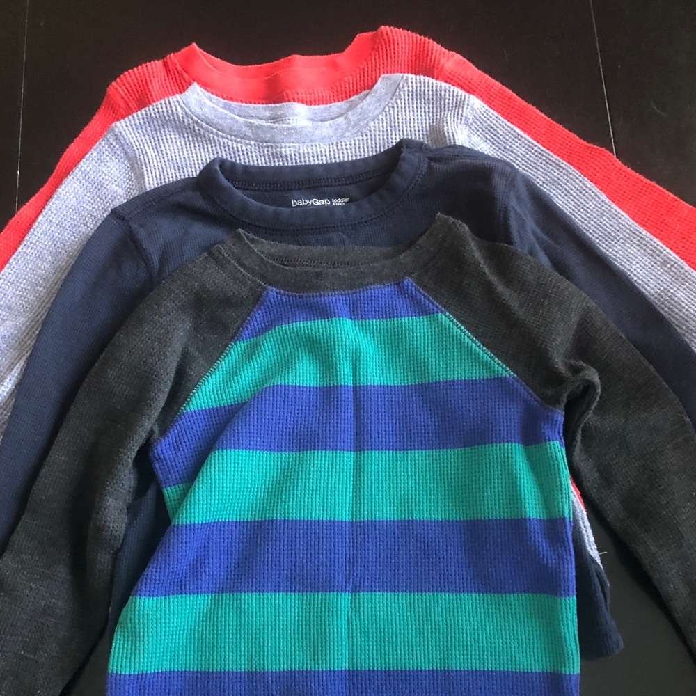 4 piece thermal shirt bundle, 2t, various brands.